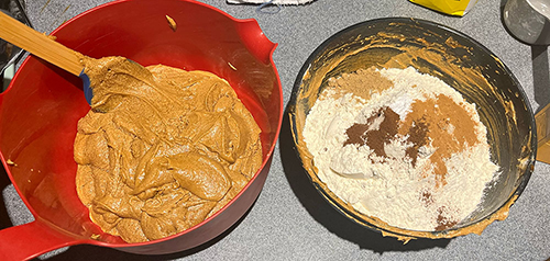 Image of wet and dry ingredients of batter.